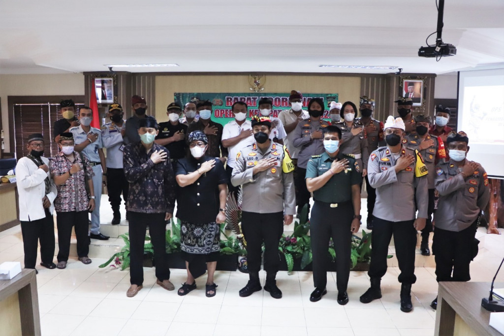 Bupati Giri Prasta Hadiri Rakor Operasi Ketupat Agung Tahun 2022